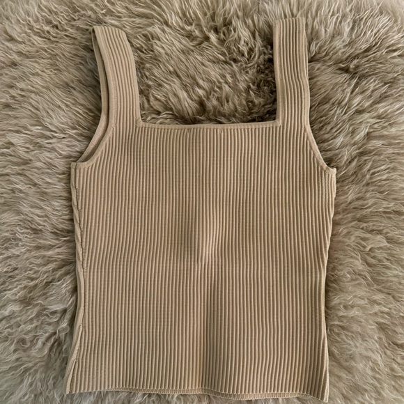 Darling Beige Ribbed Tank - Picture 3 of 4